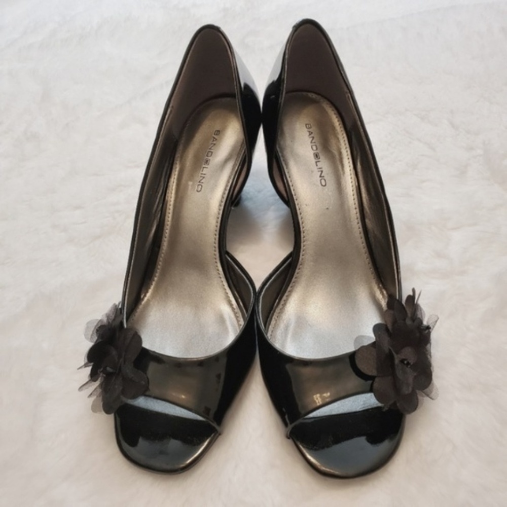 Bandolino Floral Peep-toe Heel, Black